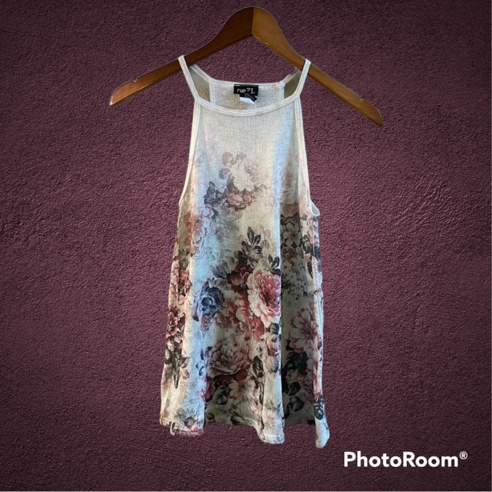 Rue 21 floral tank